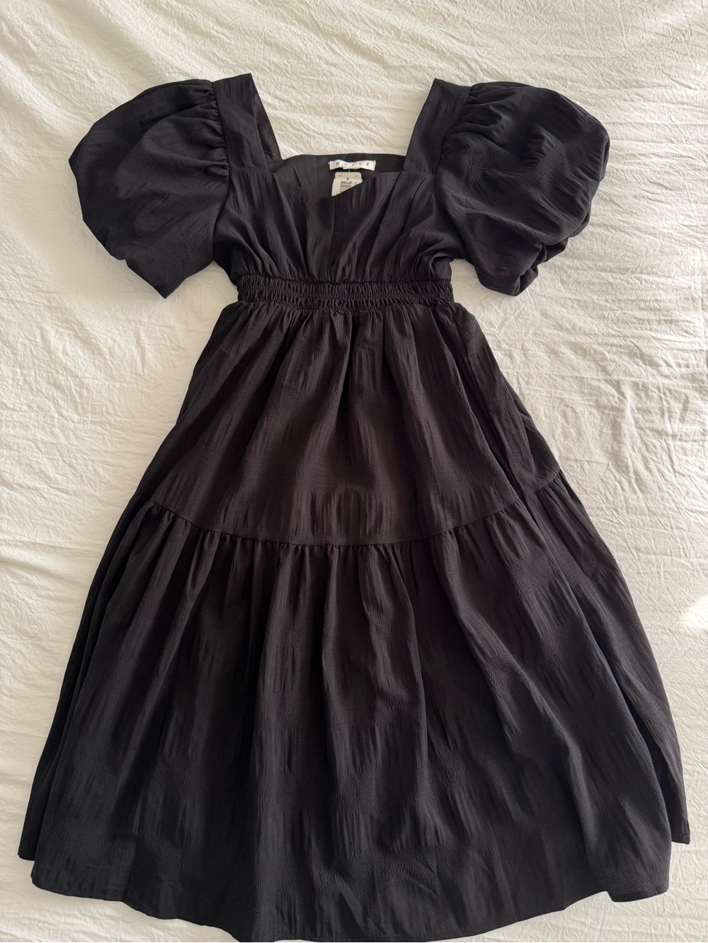 HYFVE Black Puff-Sleeve Tiered Midi Dress - Picture 6 of 11